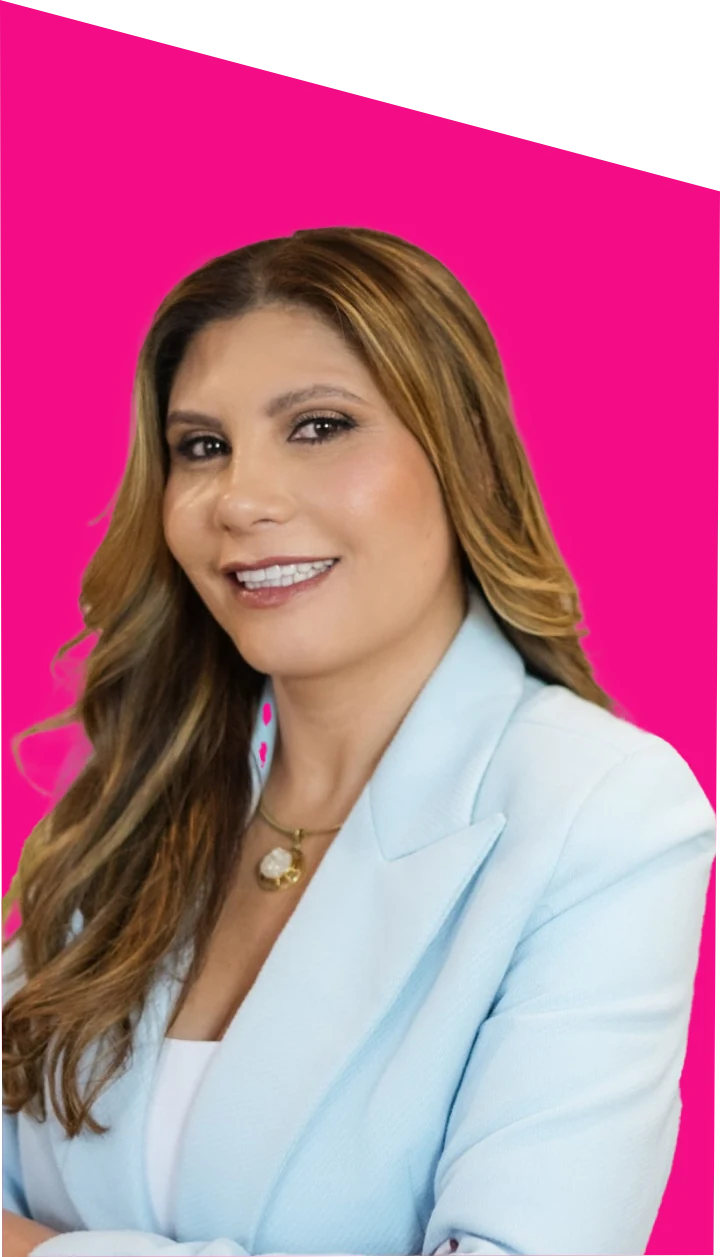 Tania Pazmiño — CEO Corporación Phytopharma